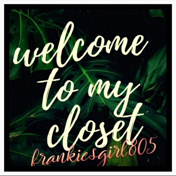 Welcome to My Closet - Picture 4 of 6